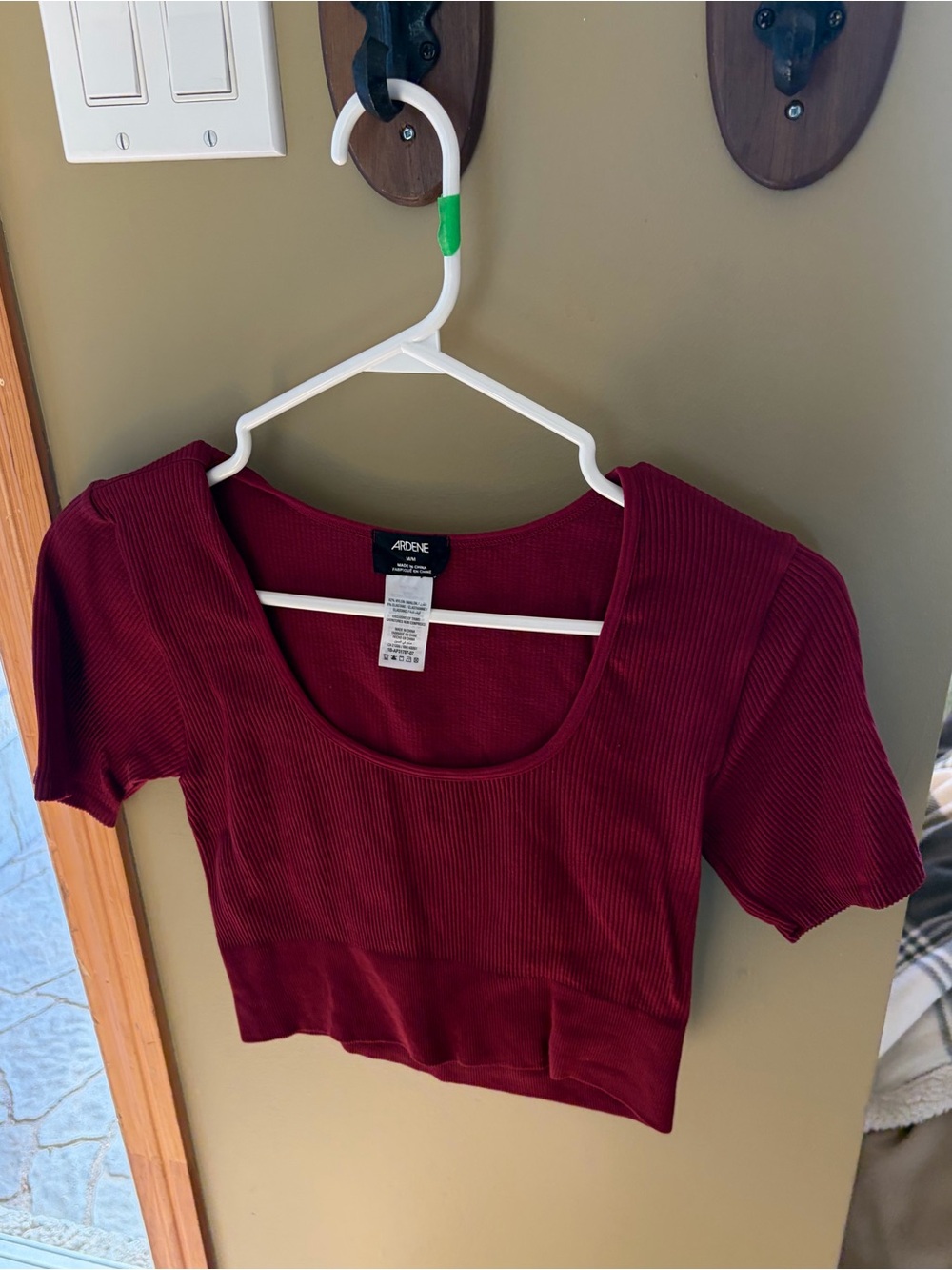 4 New Ardene Ribbed Crop Top